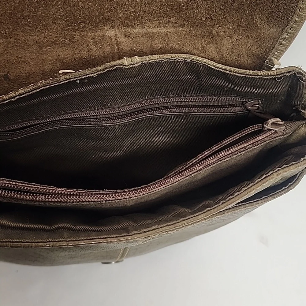 Vintage Distressed Olive Green Leather Unisex Crossbody Messenger SaddleBag